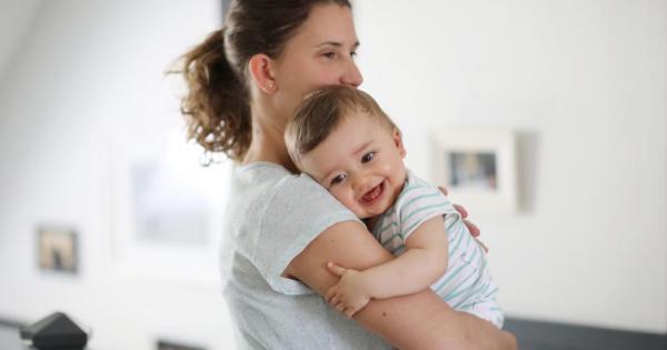 1 Игра Ку ку Къде си Може да играете с бебето от