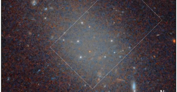 Астрономи използващи телескопа Хъбъл разкриха необичайни кълбовидни купове в свръхдифузната