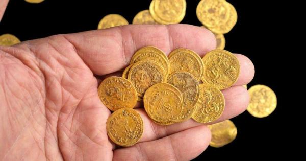 Израелски археолози откриха 44 монети от чисто злато, датиращи от