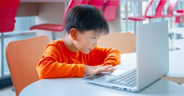 В Китай стартира най мащабният образователен експеримент в света заради коронавируса