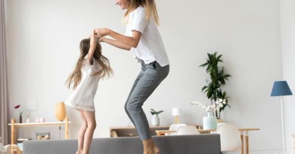 Извадка от чат който само за седмица превърна един бастун