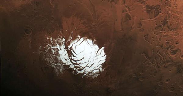 През 2018 г учени откриват доказателства за съществуването на езера