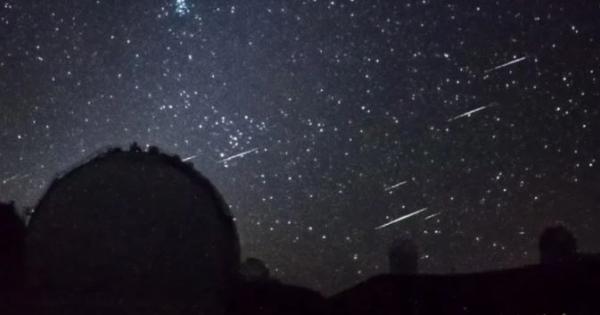 Малко преди изгрев слънце на 14 юли десетки метеорити озариха
