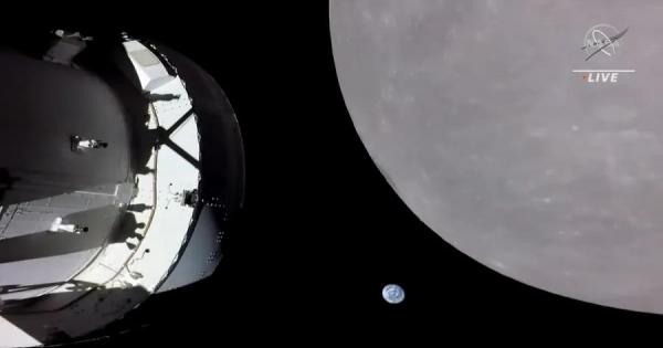 Kапсулата Орион част от лунната мисия Артемис 1  достигна най отдалечената точка