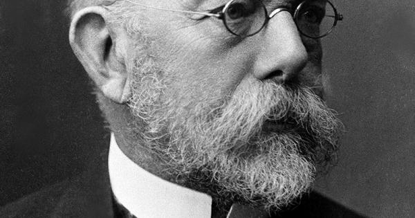 В Баден Баден Германия почива немският учен Роберт Кох един