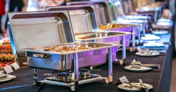 Всяка година около 2 4 милиона души в Обединеното кралство получават