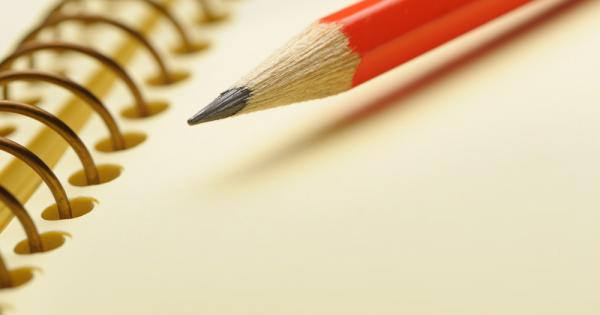 1 В кой ред е допусната правописна грешка
А живяхме просяци