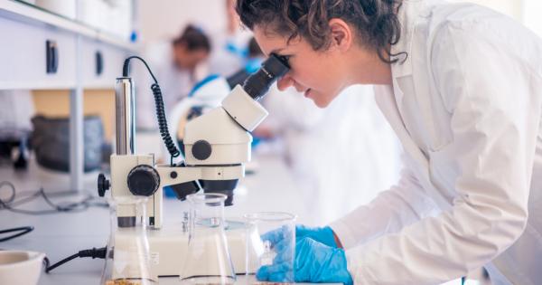 Превенцията и ваксината срещу HPV човешки папиломавирус помагат за намаляване