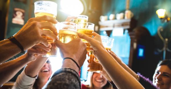 Учени установиха връзка между консумацията на алкохол и дълголетието при мъжете