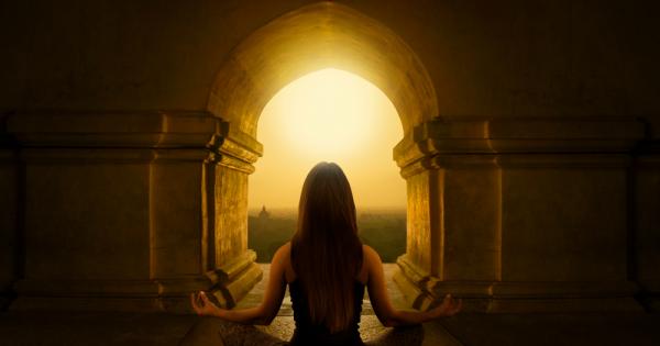 За разлика от мъжа който се представя като цялостна личност