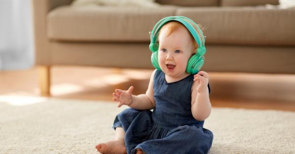 Музикалните ритми помагат на бебетата да се научат да говорят