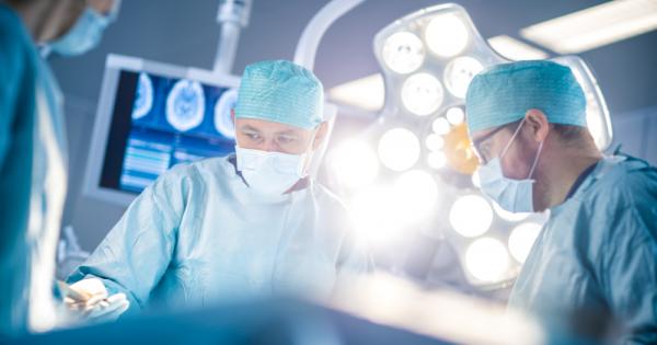 Лекари от френска болница в Лион извършиха първата по рода