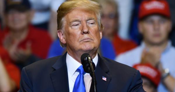 Мъж от Аризона почина а жена му е все още