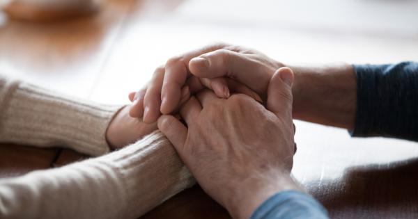 Има хора които вярват че политическата поляризация която сега засяга