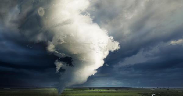 Знаете ли че енергията която произвежда един средностатистически ураган се