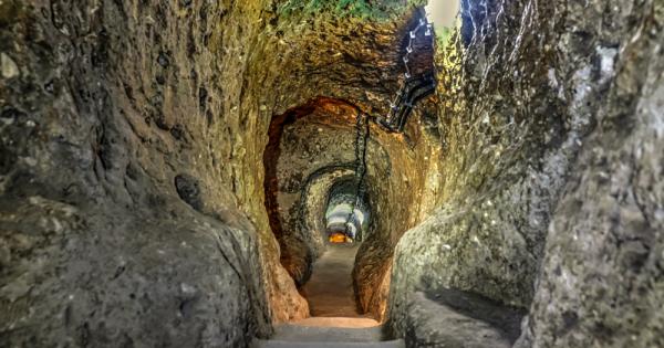 Под калдъръмените пътища на Деринкую в Турция се крият множество