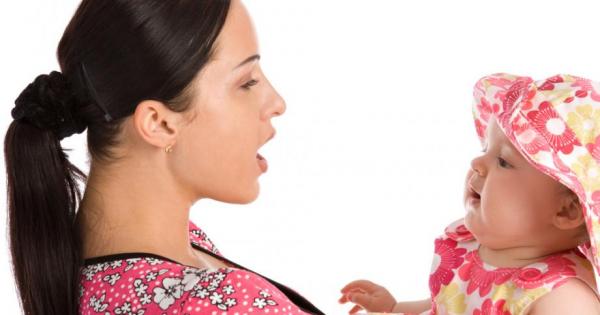 До три години се учим да говорим а през цялото