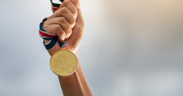 Кое е общото между най големите конгломерати в света и кварталния