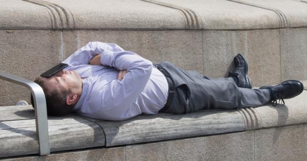 Работите повече от 55 часа на седмица така ли В