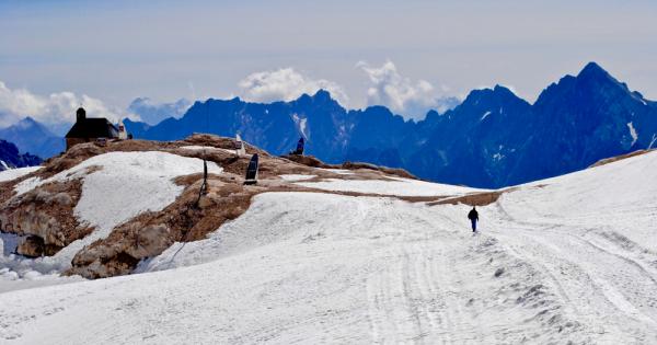 Южен Шнефернер е изгубил напълно южната си част през лятото