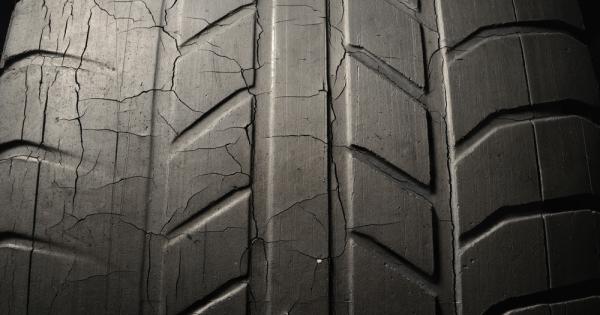 Износените гуми са по-опасни от шофирането в нетрезво състояние, предупреждава