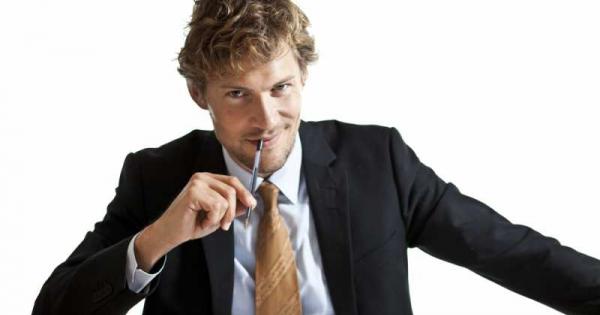 В почти всеки офис има човек който смята че знае