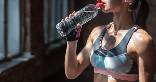 Поддържането на тялото добре хидратирано е задължително за общото здравословно