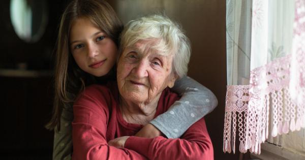 Сто и две годишна жена в Италия беше изписана от