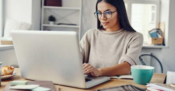 Помислете за броя комуникационни инструменти които използвате всеки ден Освен