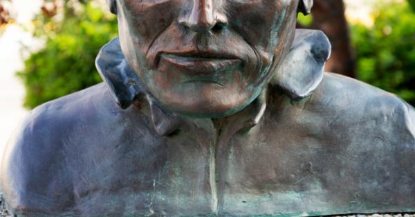 Никой не може да насилва своята природа без тя да