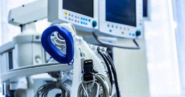 Лекари в Пирогов спасиха 16 годишно момиче което е било прието с