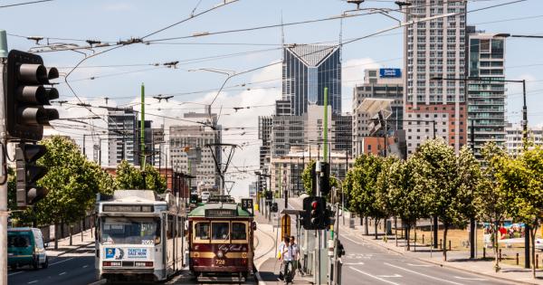 Смит Стрийт в Мелбърн Австралия беше обявена за най красивата улица