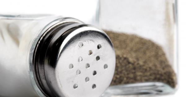 Повишената консумация на сол стимулира хъркането и хората които искат да се