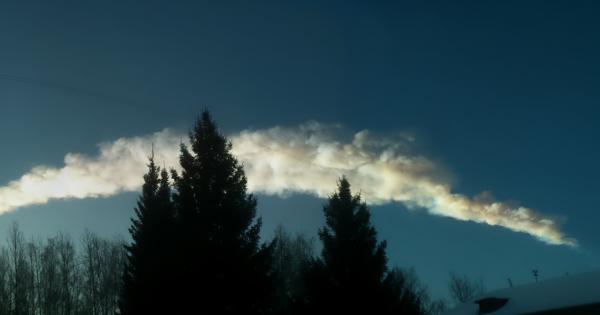 Вулканично фибростъкло което се образува след изстиването на лавата при