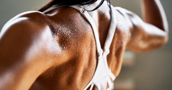 Една добре изградена фитнес програма трябва да включва силови тренировки малко кардио