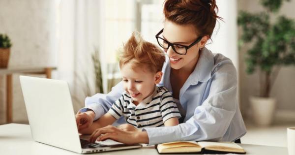 Раждането на едно или повече деца и грижите за тях