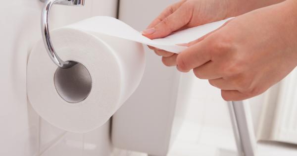 Въпреки че тоалетната хартия съществува поне от 6 век насам в