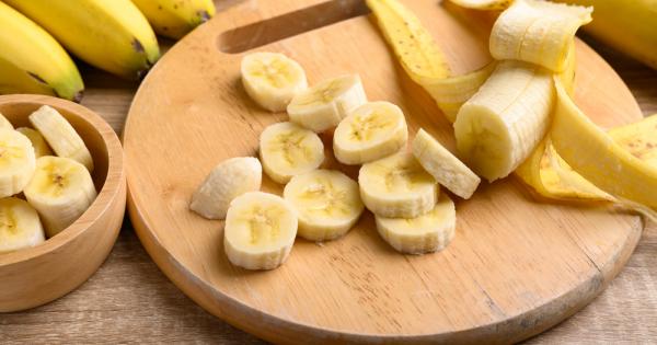 Бананите Любим на много хора плод който освен че е вкусен и