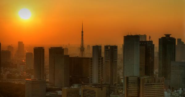 Япония е обхваната от необичайни за сезона температури вече четвърти