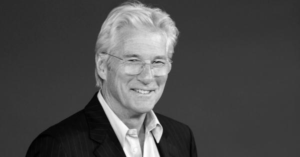 В интернет е пълно със статии на тема На 50