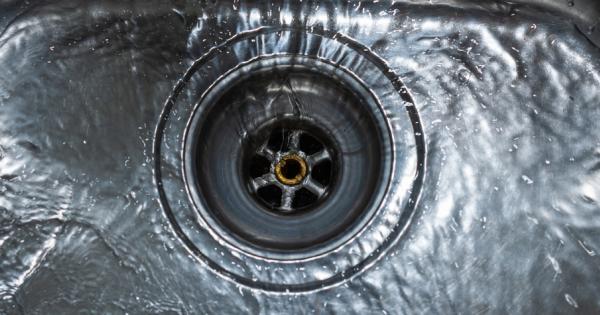 Като цяло сифоните и водопроводните тръби са неприятни места Поне