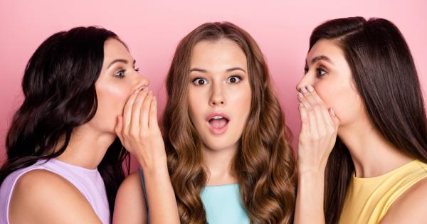 Negging от английския глагол neg което означава негативна обратна връзка