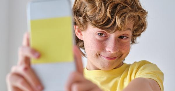 Както знаем от психологията поведението ни като възрастни е силно