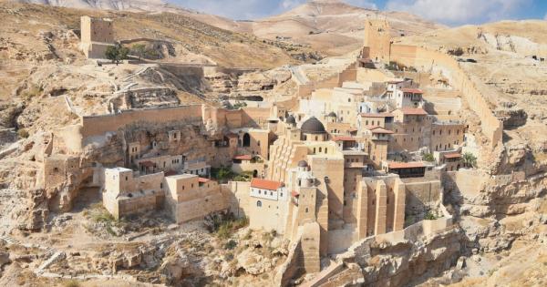 По света има десетки градове в които хората живеят от