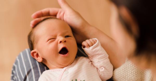 Малко преди да навърши 1 годинка британско момиченце на име