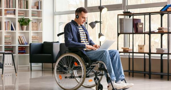 Около четиридесет пациенти с тетраплегия парализа на четирите крайника са