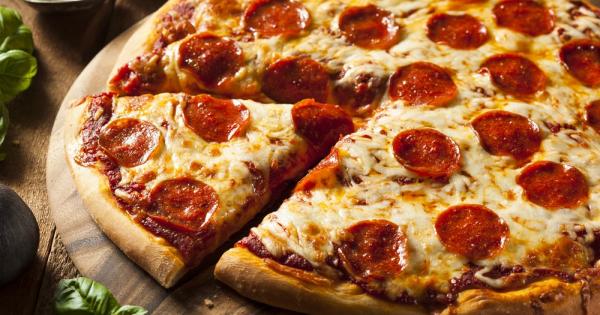 Първата пица, поръчана за доставка вкъщи, е направена през… 1889