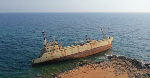 Често се твърди че SOS сигналът за бедствие подаван