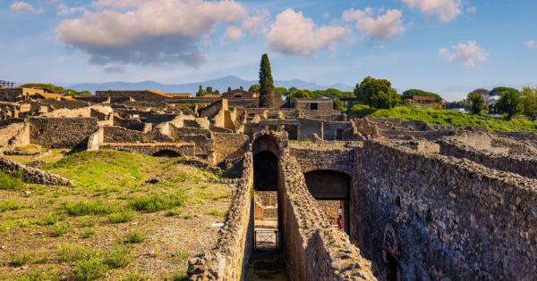 Археолози откриха частни терми в Помпай където гостите са се
