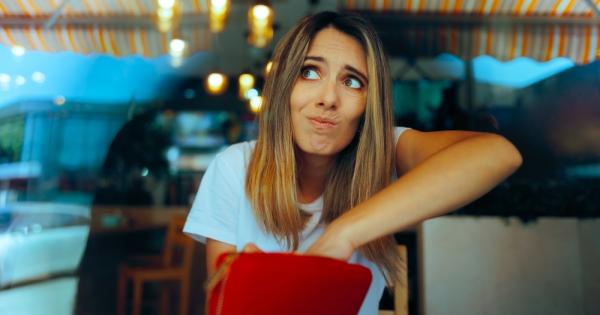 Неуважението невинаги се разпознава от пръв поглед Дали зад милия